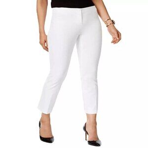 Alfani Women's Petite Comfort Waist Cropped Ankle‎ Capri Pant, Size 6P, White